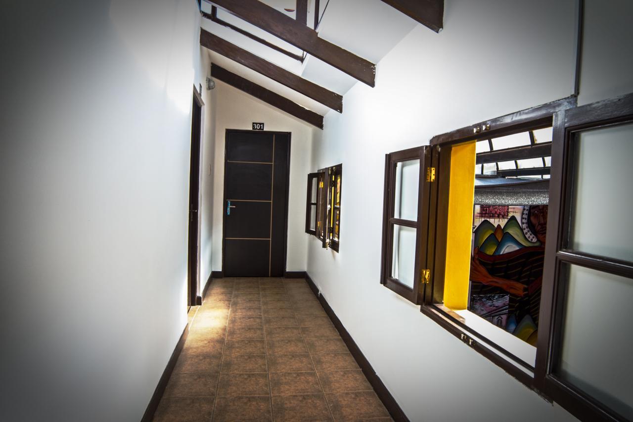 Imaynalla Hostel Сукре Екстер'єр фото