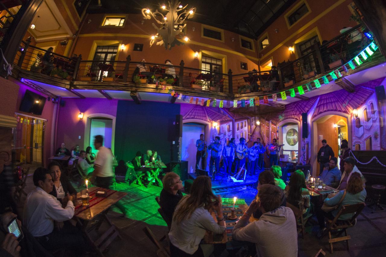 Imaynalla Hostel Сукре Екстер'єр фото